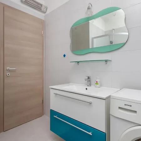 Apartment Great Near Beach And Old Town Split